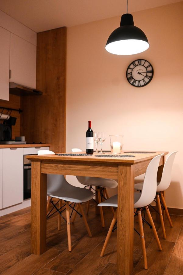 Lena Apartman Subotica Buitenkant foto