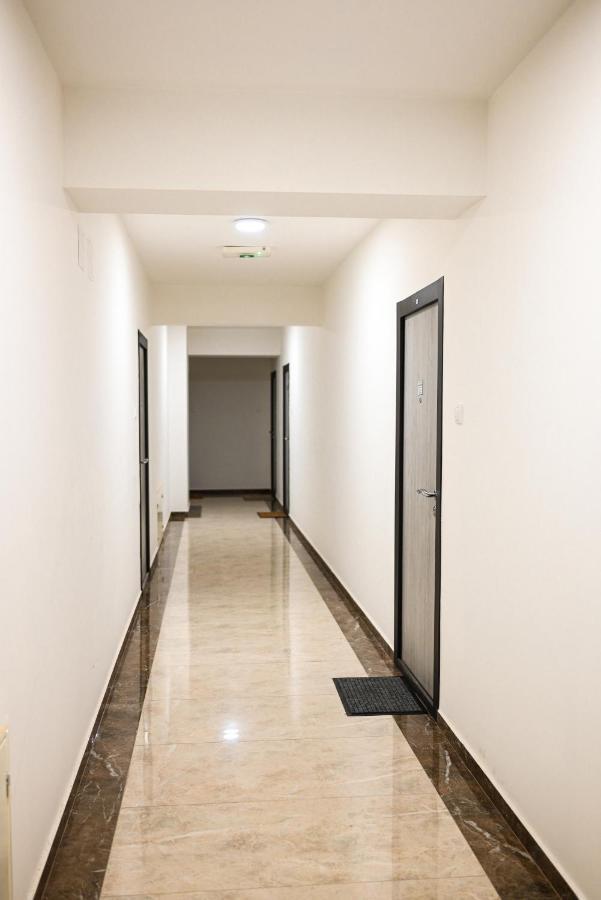 Lena Apartman Subotica Buitenkant foto